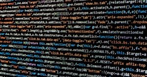 C言語のフリーランスは稼げる？高単価案件についても解説